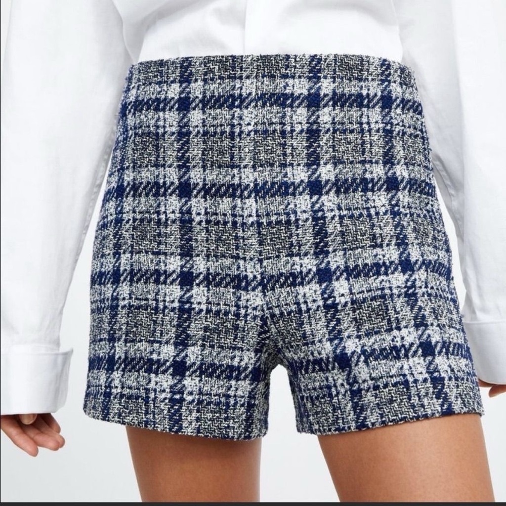ZARA// Navy Tweed High Rise Shorts